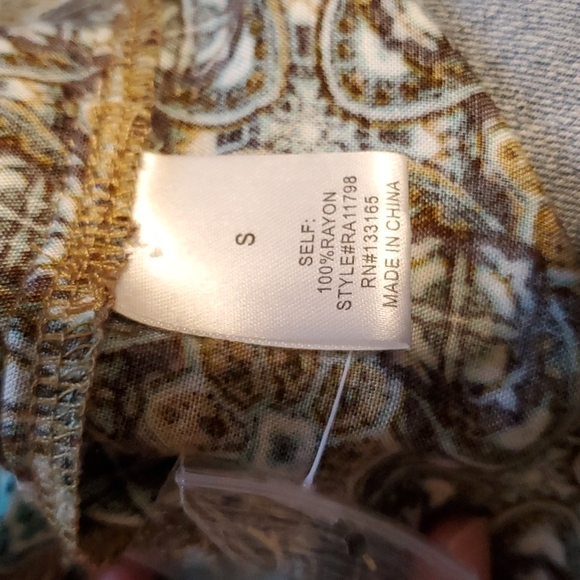 NWOT Altar'd State Top - Picture 7 of 8